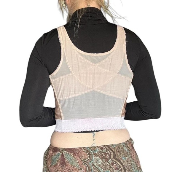 Vintage light pink lace tanktop-bra retro lingerie coquette cottage core vibes - Picture 2 of 7